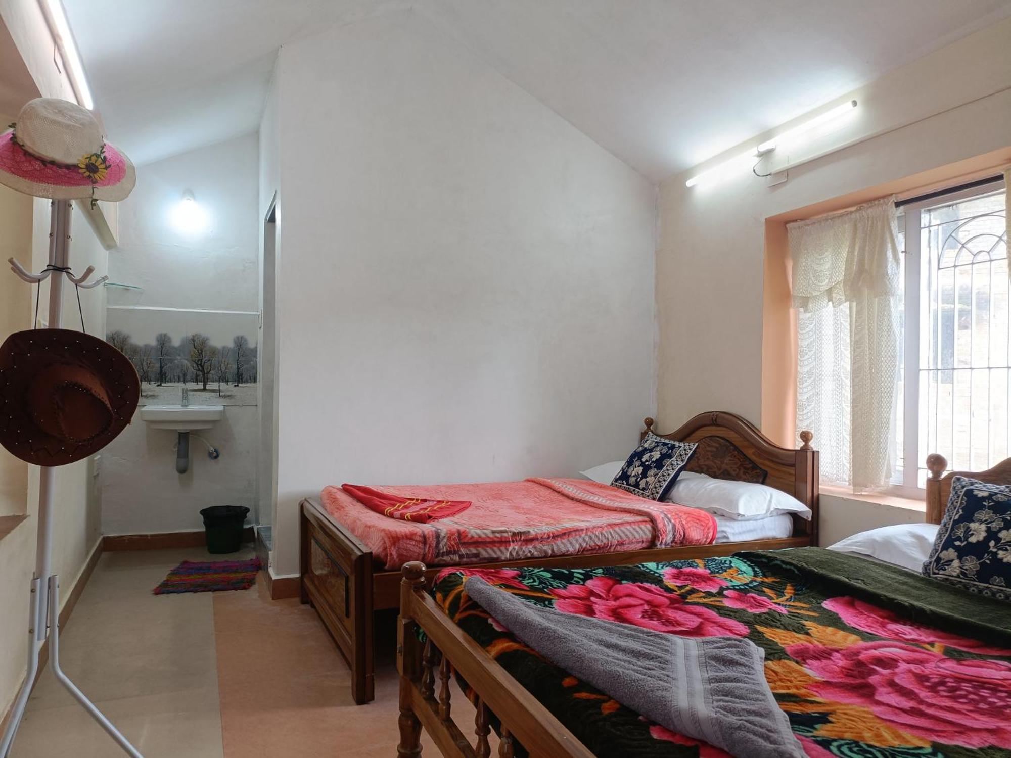 Queens Cottage - Individual Cottage Ooty Buitenkant foto